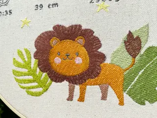 gesticktes-löwemotiv-5