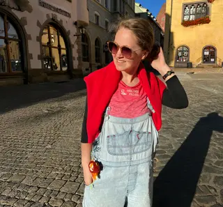 mini-loewe-regi-mit-stadtwappen-regensburg-9x10cm