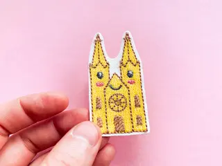 patch-regensburger-dom-gelb-braun