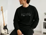 sweatshirt-logo